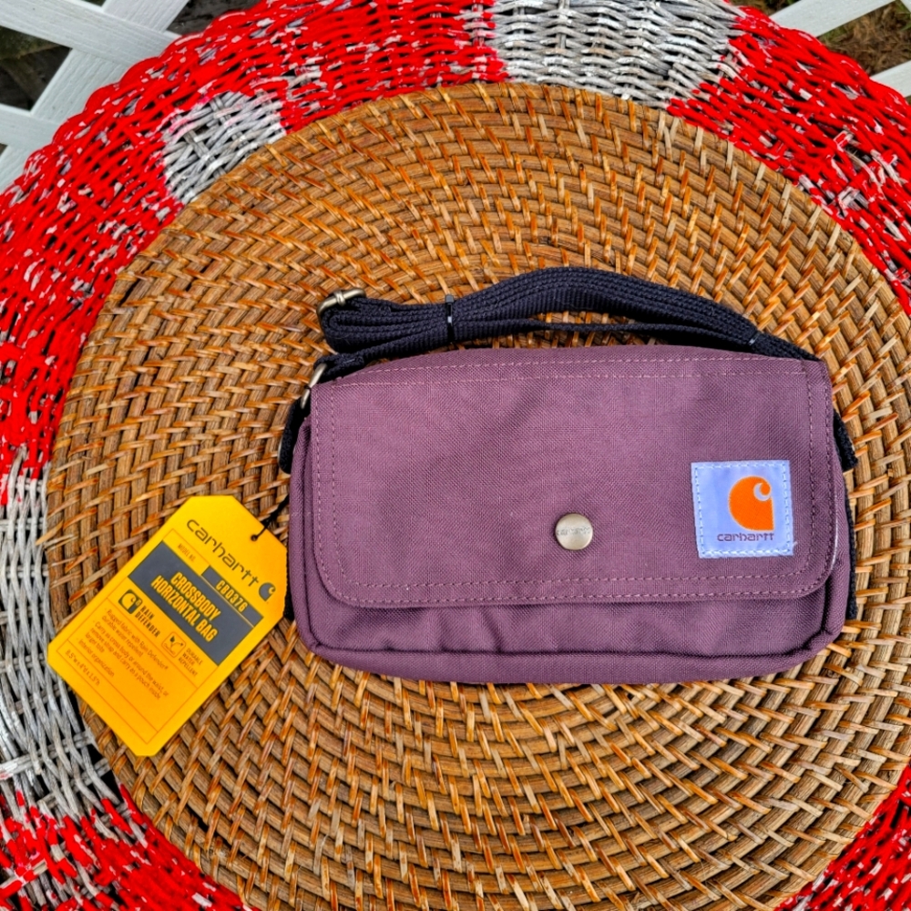 **NEW** Carhartt crossbody horizontal bag